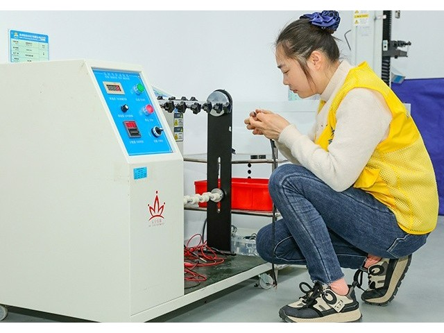 凱佰樂線束廠：搖擺測試——線束加工的質量保障